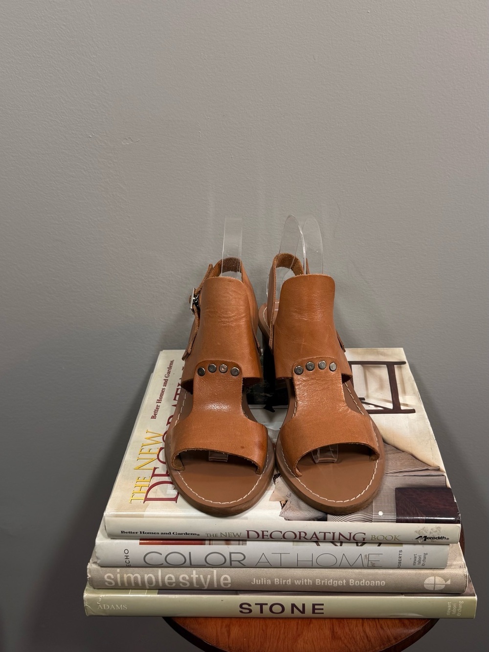 Tan Leather Open-Toe Block Heel Sandals - Stylish Slingback - Picture 3 of 16